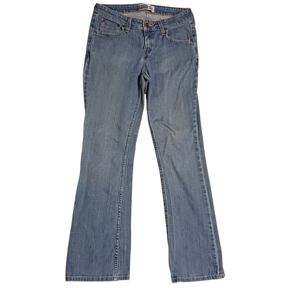 Signature Levi Strauss Womens LowRise Bootcut 28Wx29L end seams distressed - Picture 1 of 10